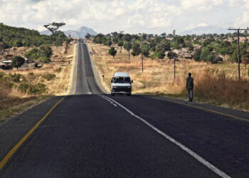 Malawi’s road network will benefit from major upgrade – (image: Gualtiero Boffi/Dreamstime.com)