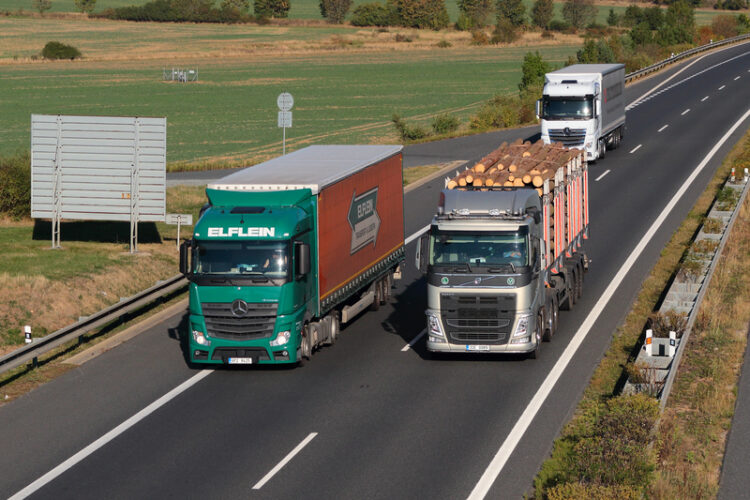 A new stretch of road in the Czech Republic will improve traffic flow around the capital Prague – (image: Micka/Dreamstime.com)