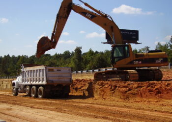 The US needs to reauthorise its transportation budget to ensure investment continues for the highway network crucial to the economy