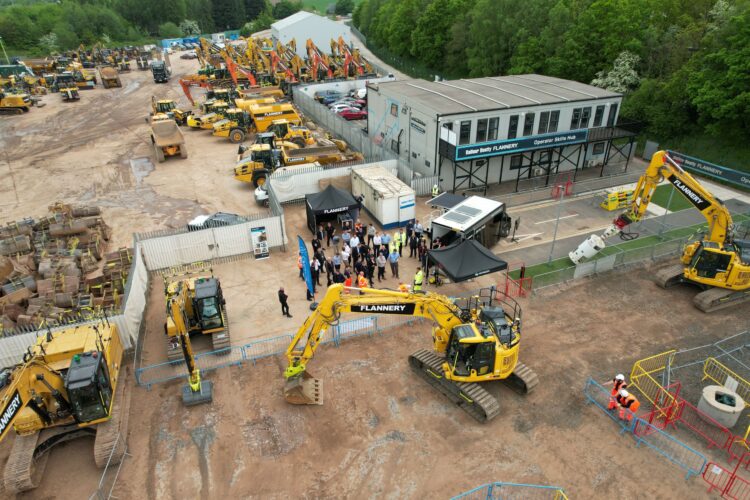Fitting technology from Xwatch to construction machines can help boost safety, with many contractors now specifying the systems for fleets - (Image/Xwatch)