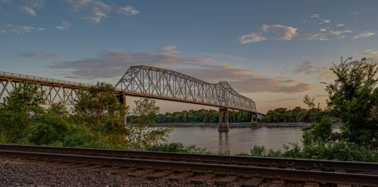 A new bridge now takes the place of the aged Chester Bridge spanning the Mississippi River