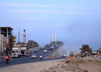 A new highway link connects Basrah in Iraq with Faw Port – (image: Dynamoland/Dreamstime.com)