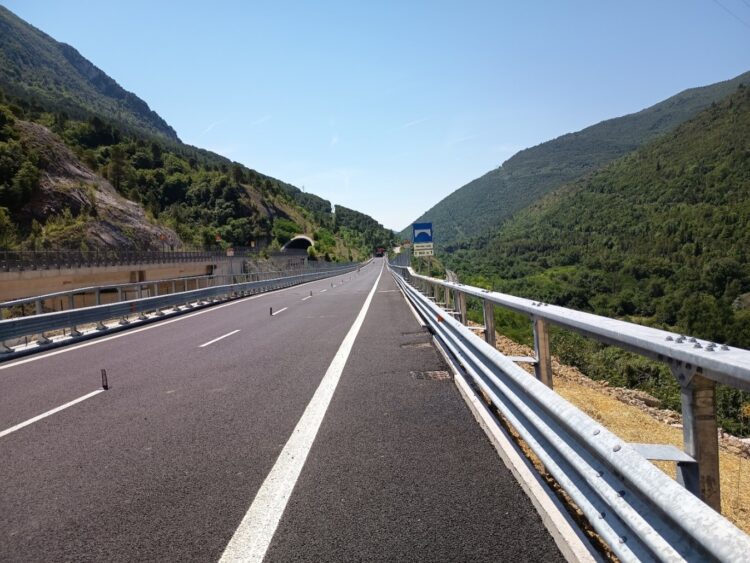 A key viaduct is now reopened to traffic in Italy – (image: Webuild)